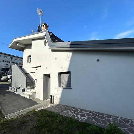 Lake Home Apartments Lipomo 외부 사진