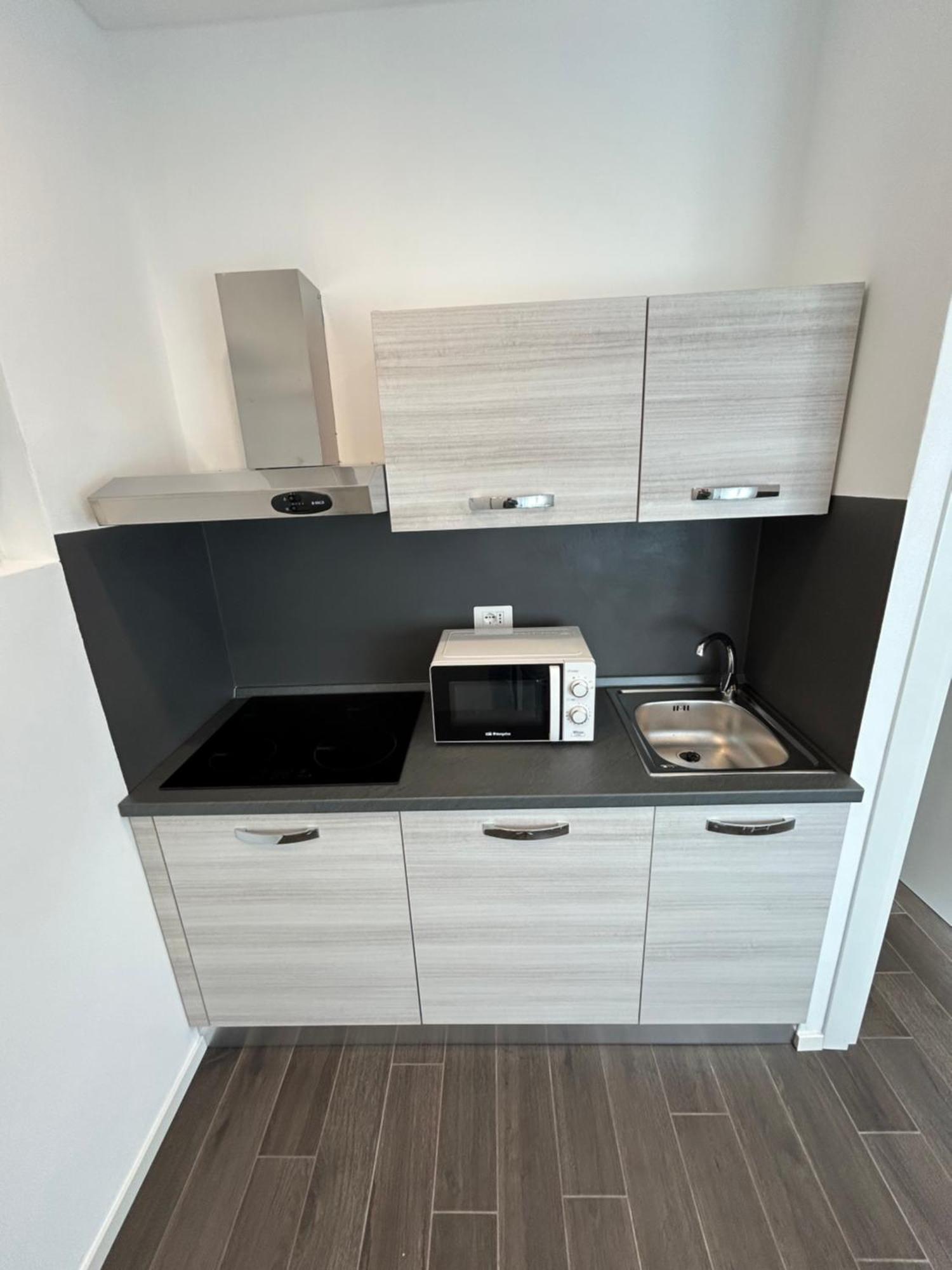 Lake Home Apartments Lipomo 외부 사진