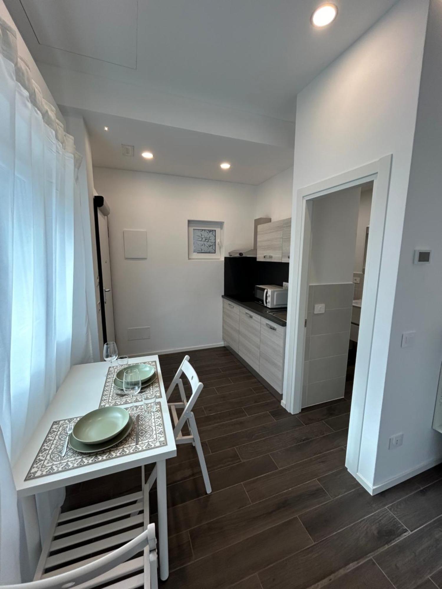 Lake Home Apartments Lipomo 외부 사진